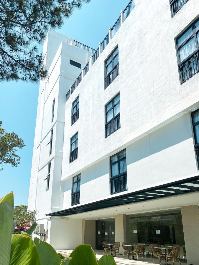The Plaza Garden Hotel And Residences Baguio City Esterno foto