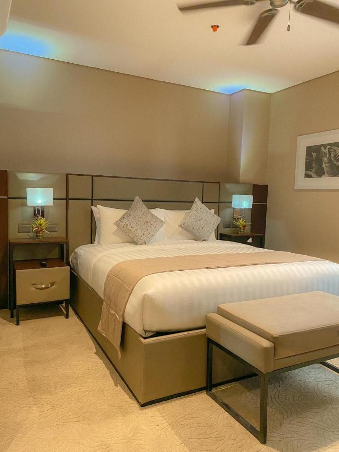 The Plaza Garden Hotel And Residences Baguio City Esterno foto